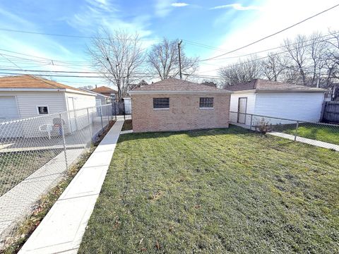Tiny photo for 7657 S Wolcott Avenue, Chicago, IL 60620 (MLS # 12628145)