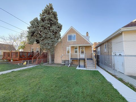 Tiny photo for 7657 S Wolcott Avenue, Chicago, IL 60620 (MLS # 12628145)