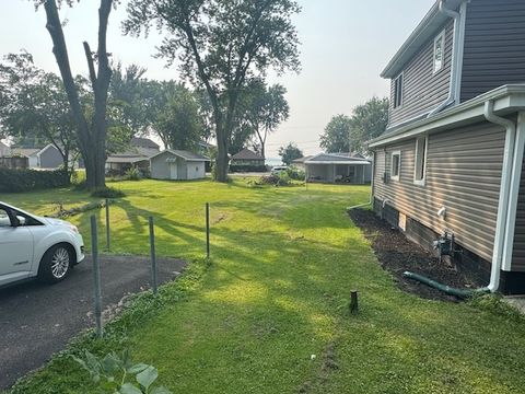 Tiny photo for 39224 N Willow Avenue, Antioch, IL 60002 (MLS # 12507598)