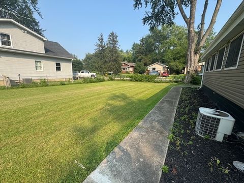 Tiny photo for 39224 N Willow Avenue, Antioch, IL 60002 (MLS # 12507598)