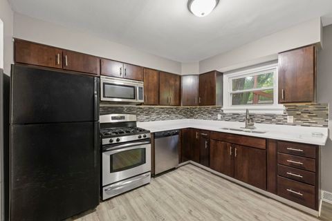 Tiny photo for 815 W 187th Street, Glenwood, IL 60425 (MLS # 12444100)