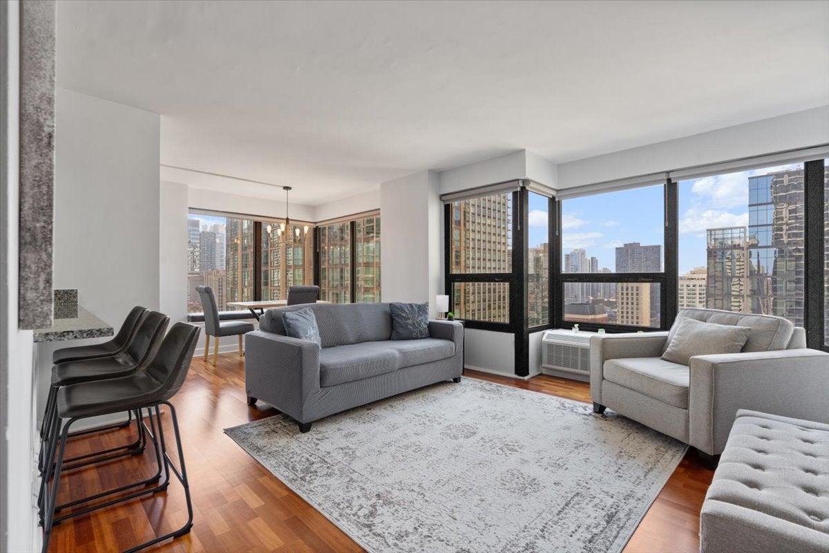 30 E Huron Street 2304