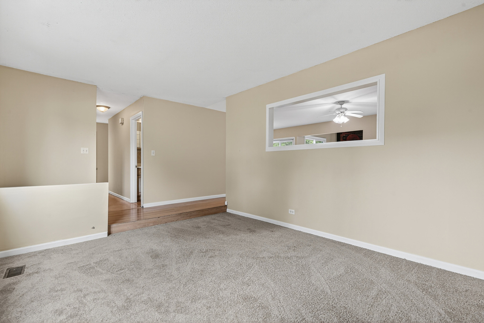 5200 Curtis Lane