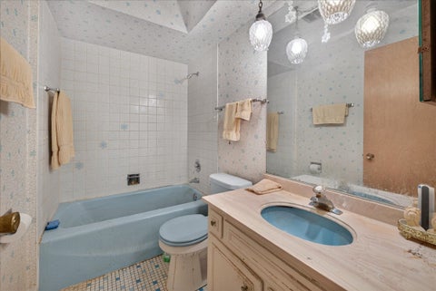 Tiny photo for 7314 Randolph Street #4E, Forest Park, IL 60130 (MLS # 12786899)