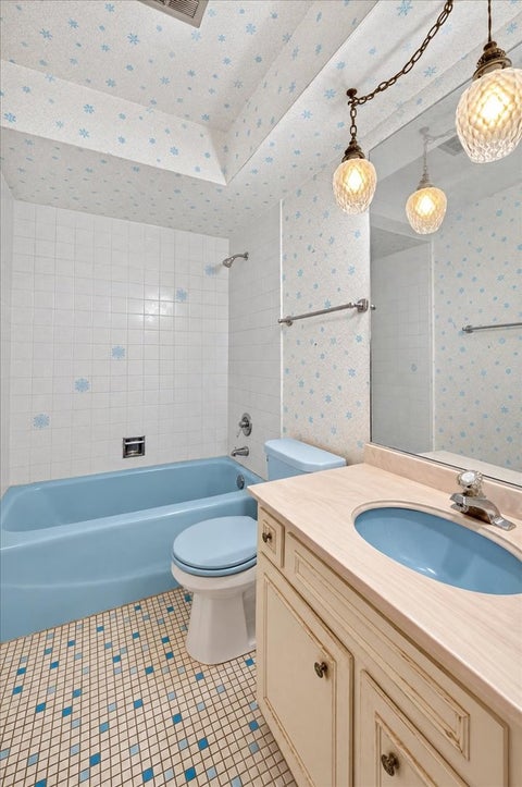 Tiny photo for 7314 Randolph Street #4E, Forest Park, IL 60130 (MLS # 12786899)