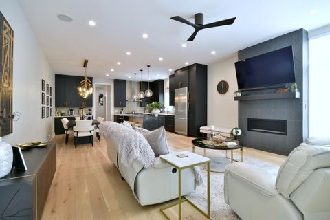 Tiny photo for 262 N Addison Avenue, Elmhurst, IL 60126 (MLS # 12469814)