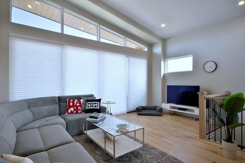 Tiny photo for 262 N Addison Avenue, Elmhurst, IL 60126 (MLS # 12469814)