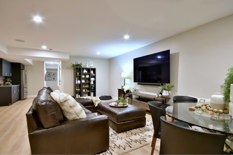 Tiny photo for 262 N Addison Avenue, Elmhurst, IL 60126 (MLS # 12469814)