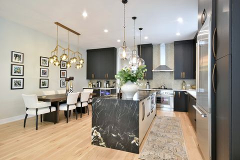 Tiny photo for 262 N Addison Avenue, Elmhurst, IL 60126 (MLS # 12469814)