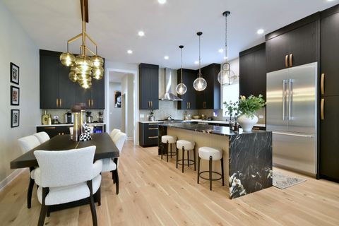 Tiny photo for 262 N Addison Avenue, Elmhurst, IL 60126 (MLS # 12469814)