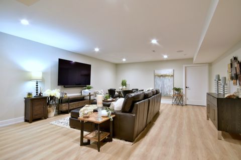 Tiny photo for 262 N Addison Avenue, Elmhurst, IL 60126 (MLS # 12469814)