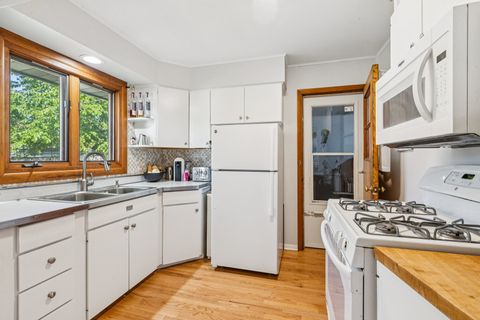 Tiny photo for 418 Flanders Lane, Grayslake, IL 60030 (MLS # 12496408)