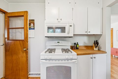 Tiny photo for 418 Flanders Lane, Grayslake, IL 60030 (MLS # 12496408)