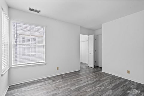 Tiny photo for 1517 Stoneridge Court, Yorkville, IL 60560 (MLS # 12401602)