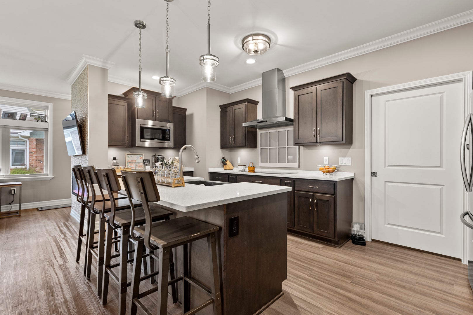 433 Stearn Drive 433