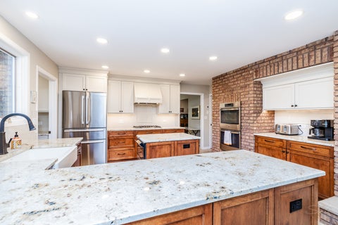 Tiny photo for 140 Janis Court, Wood Dale, IL 60191 (MLS # 12664245)