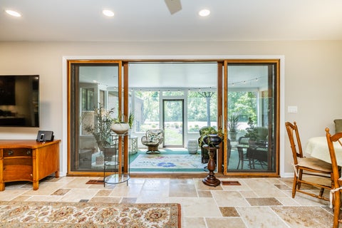 Tiny photo for 140 Janis Court, Wood Dale, IL 60191 (MLS # 12664245)