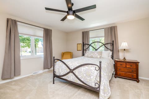 Tiny photo for 140 Janis Court, Wood Dale, IL 60191 (MLS # 12664245)