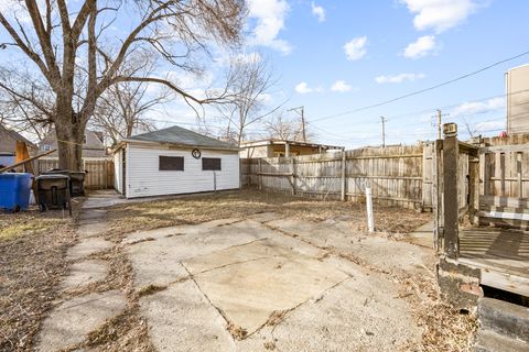 Tiny photo for 1130 N Hamlin Avenue, Chicago, IL 60651 (MLS # 12598981)