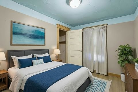 Tiny photo for 7038 S King Drive, Chicago, IL 60637 (MLS # 12504572)