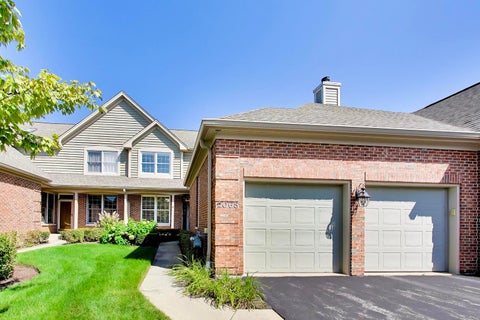 Photo of 2063 Norwich Court #2063, Glenview, IL 60026 (MLS # 12737802)