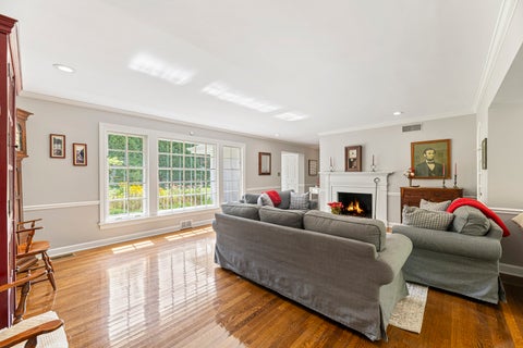Tiny photo for 1020 E Westleigh Road, Lake Forest, IL 60045 (MLS # 12740856)