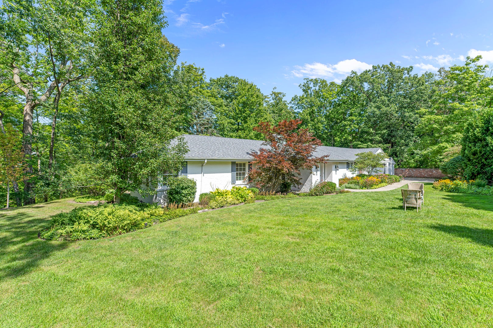1020 E Westleigh Road