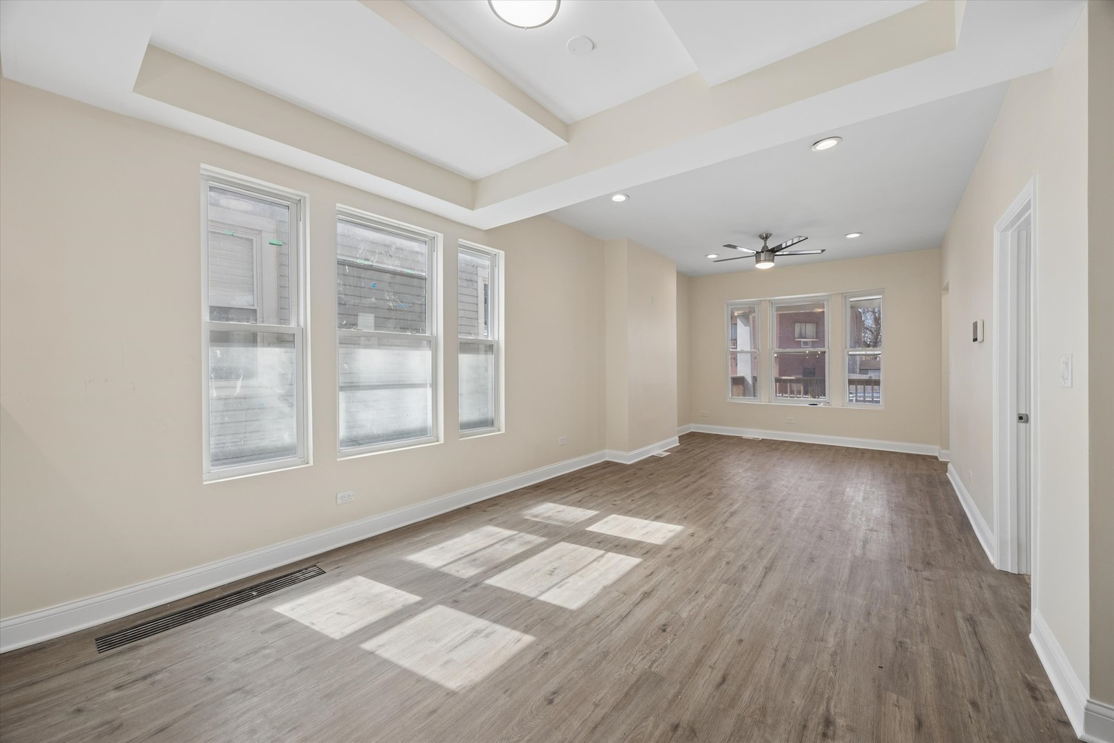 7845 S Ingleside Avenue