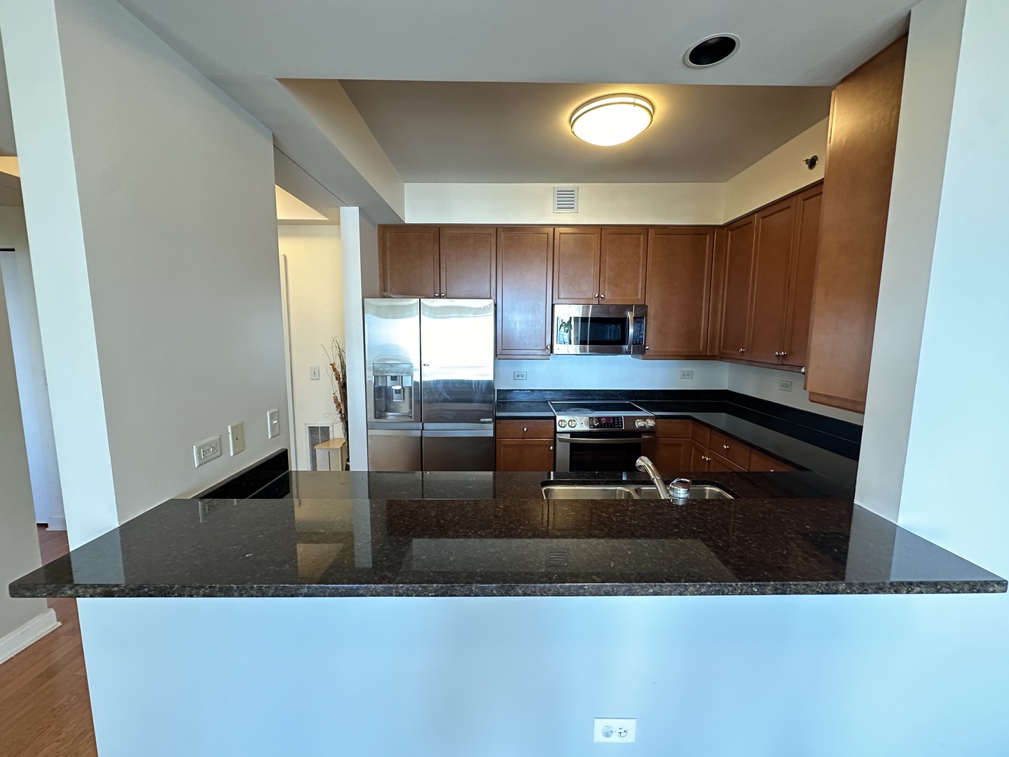 130 N Garland Court 1407