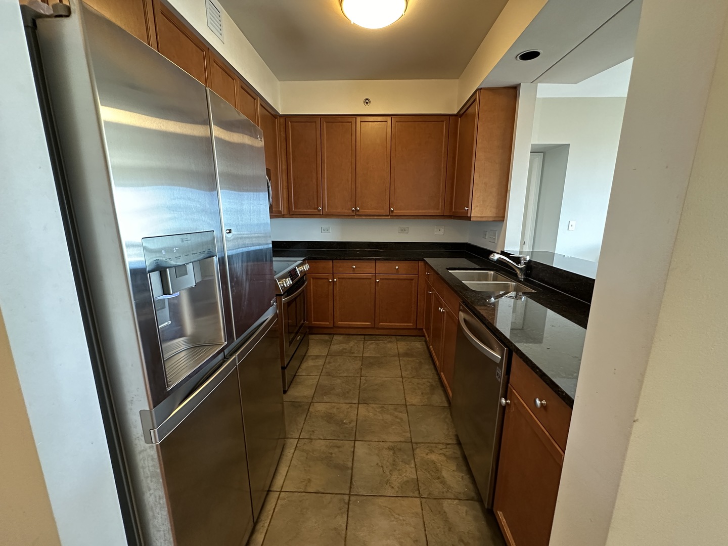 130 N Garland Court 1407