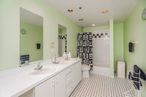 Tiny photo for 1020 S WABASH Avenue #7C, Chicago, IL 60605 (MLS # 12415847)