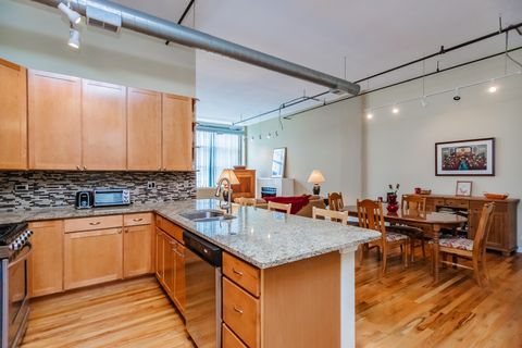 Tiny photo for 1020 S WABASH Avenue #7C, Chicago, IL 60605 (MLS # 12415847)