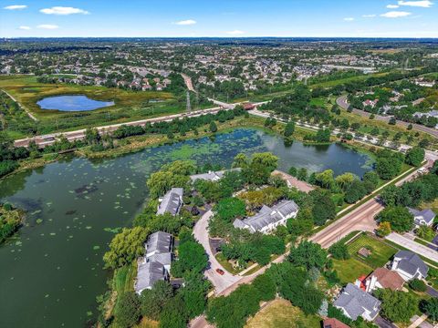 Tiny photo for 77 Saint Croix Court, Aurora, IL 60504 (MLS # 12448509)