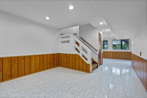 Tiny photo for 77 Saint Croix Court, Aurora, IL 60504 (MLS # 12448509)