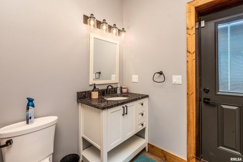 Tiny photo for 1651 Sneed Road, Carbondale, IL 62902 (MLS # EB460352)