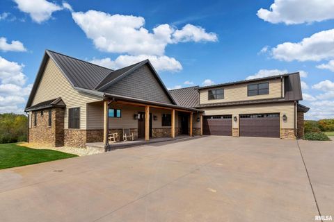 Tiny photo for 1651 Sneed Road, Carbondale, IL 62902 (MLS # EB460352)