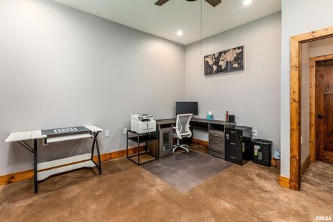 Tiny photo for 1651 Sneed Road, Carbondale, IL 62902 (MLS # EB460352)