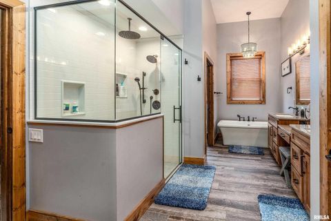 Tiny photo for 1651 Sneed Road, Carbondale, IL 62902 (MLS # EB460352)