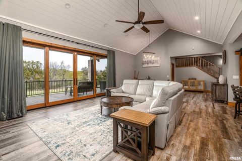 Tiny photo for 1651 Sneed Road, Carbondale, IL 62902 (MLS # EB460352)