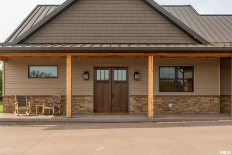 Tiny photo for 1651 Sneed Road, Carbondale, IL 62902 (MLS # EB460352)