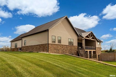 Tiny photo for 1651 Sneed Road, Carbondale, IL 62902 (MLS # EB460352)