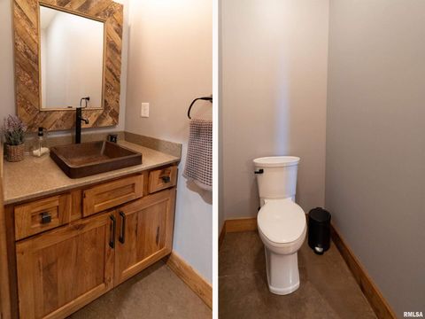 Tiny photo for 1651 Sneed Road, Carbondale, IL 62902 (MLS # EB460352)