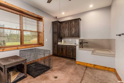 Tiny photo for 1651 Sneed Road, Carbondale, IL 62902 (MLS # EB460352)