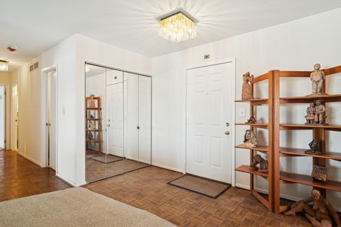 Tiny photo for 3030 Pheasant Creek Drive #405, Northbrook, IL 60062 (MLS # 12576819)