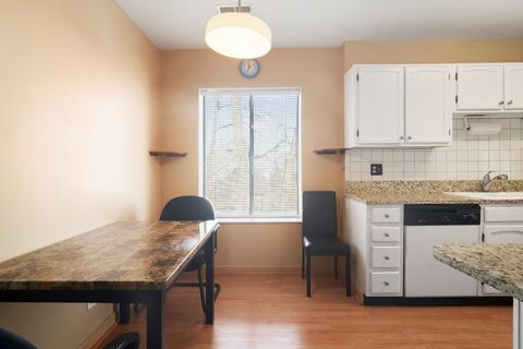 Tiny photo for 3030 Pheasant Creek Drive #405, Northbrook, IL 60062 (MLS # 12576819)