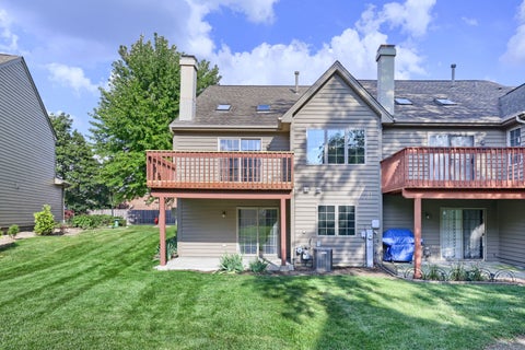 Tiny photo for 516 Silver Aspen Circle, Crystal Lake, IL 60014 (MLS # 12747842)