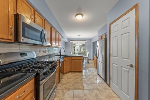 Tiny photo for 16727 S Sunset Ridge Court, Lockport, IL 60441 (MLS # 12434483)