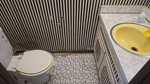 Tiny photo for 15321 Ellis Avenue, South Holland, IL 60473 (MLS # 12552114)