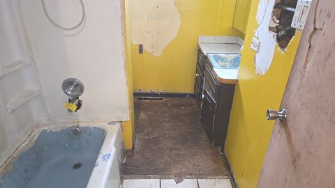 Tiny photo for 15321 Ellis Avenue, South Holland, IL 60473 (MLS # 12552114)