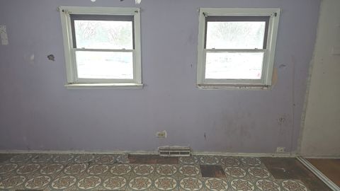 Tiny photo for 15321 Ellis Avenue, South Holland, IL 60473 (MLS # 12552114)